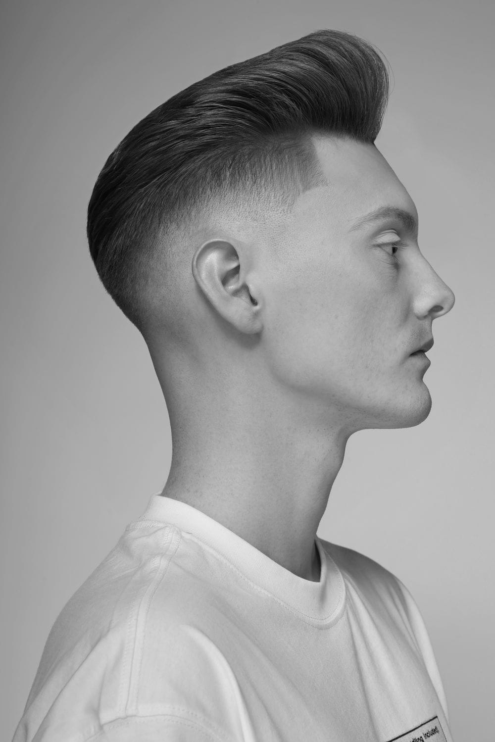 zaczes do tylu Pompadour