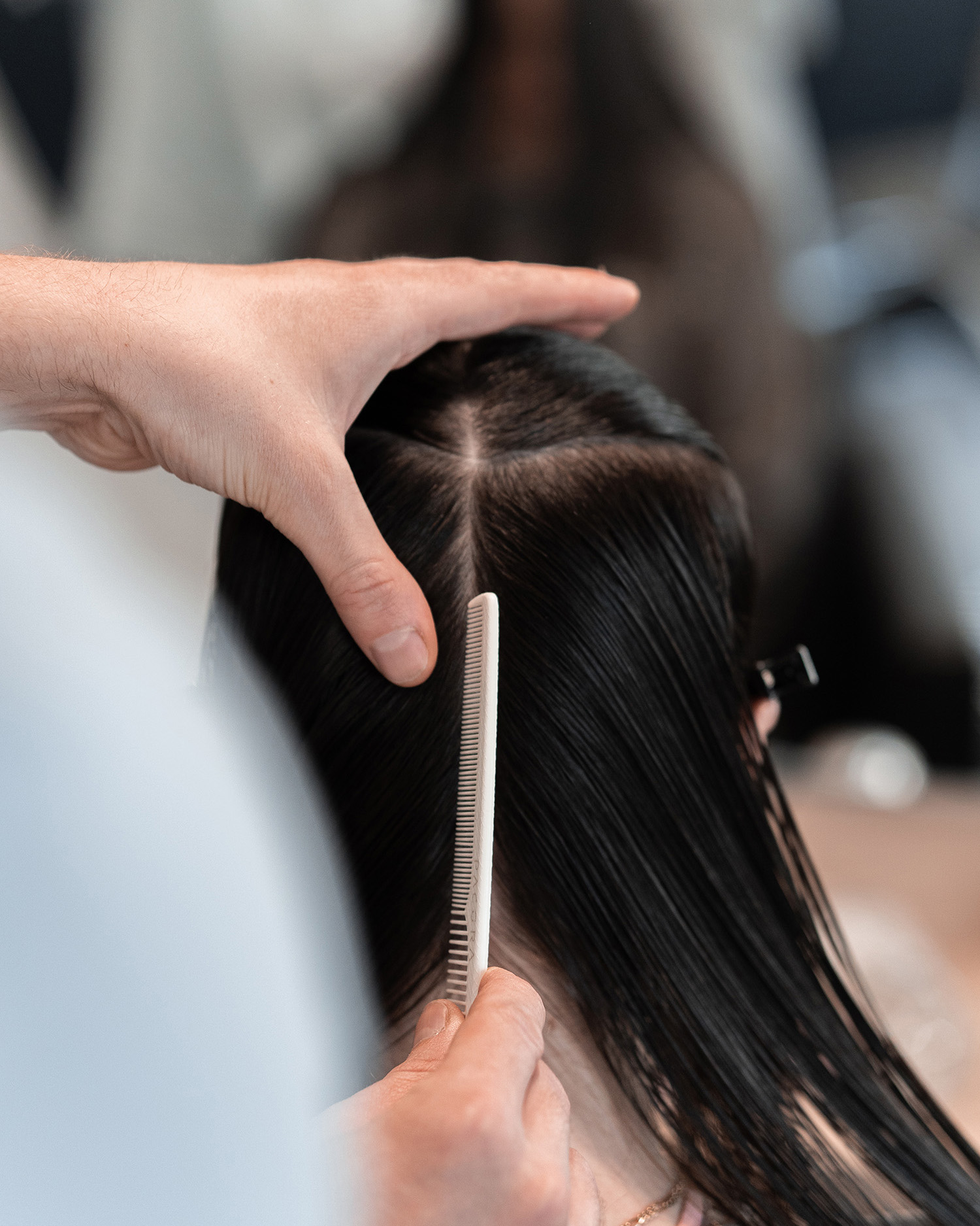 Stanowiska fryzjerskie w salonie CutCut Meissnera 2C Poznań