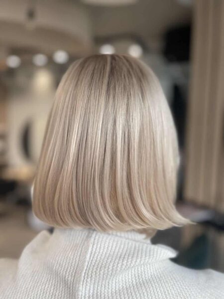 Dekoloryzajca tonacja naturalny blond z domieszką pastelu